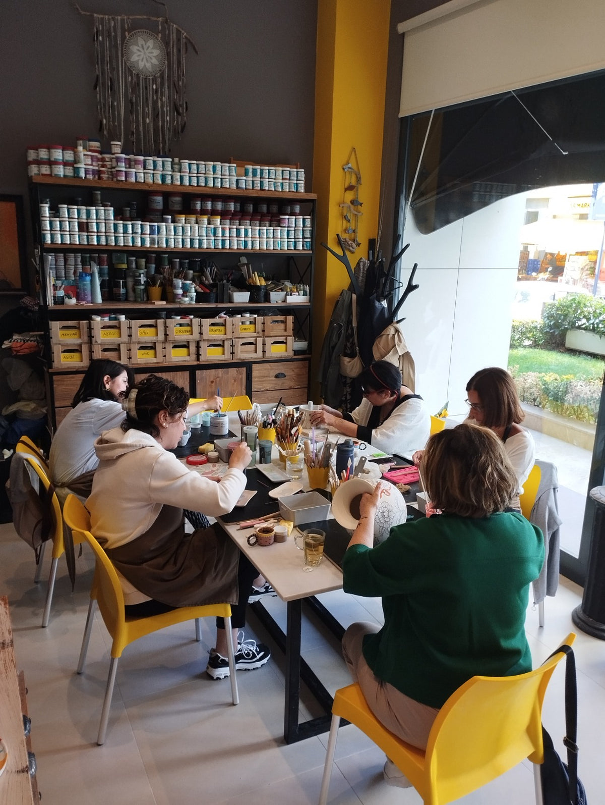 Yetişkin Seramik Atölyesi - Aylık 4 Deneyim Programı – Artölye Seramik