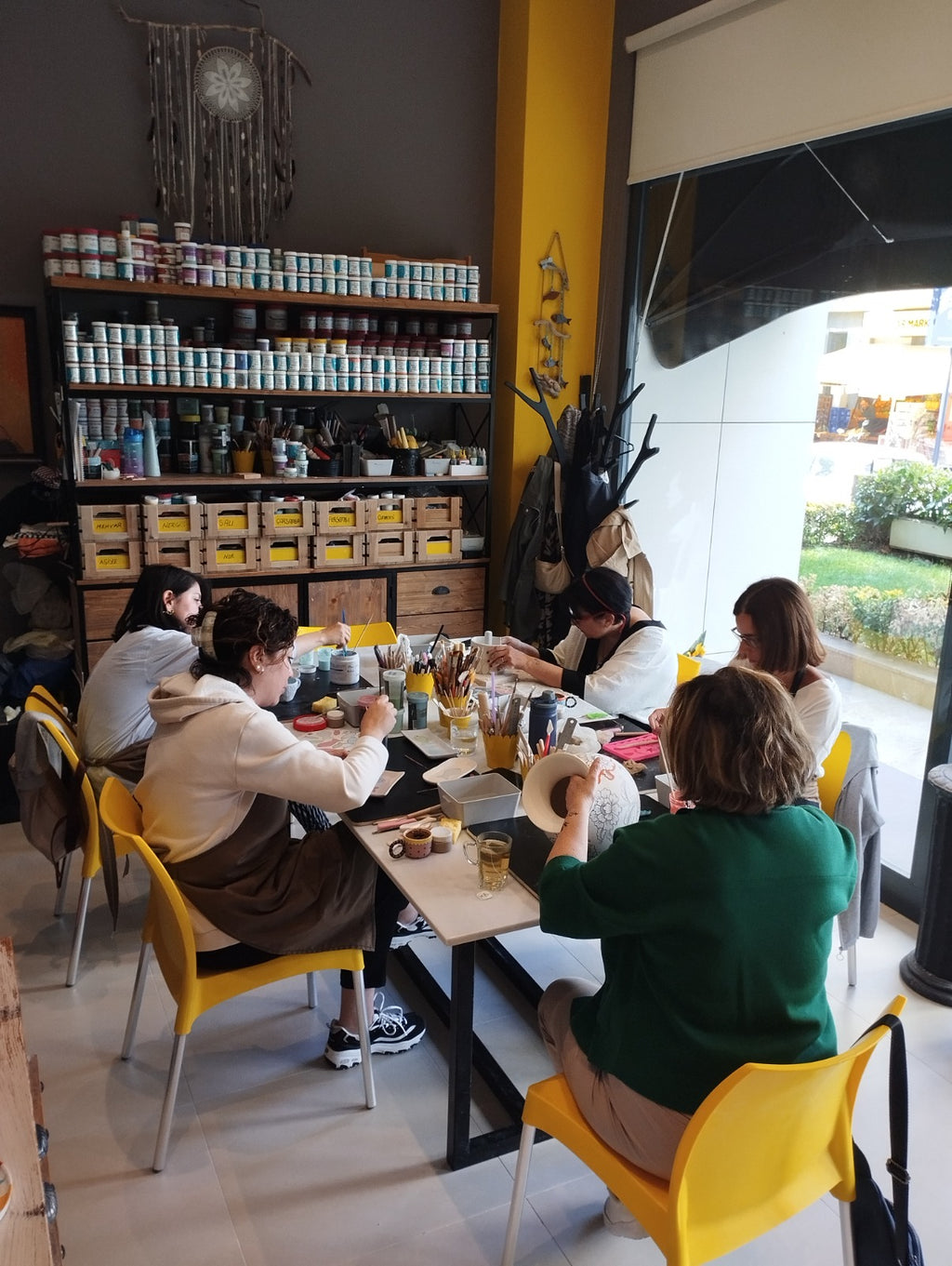 Yetişkin Seramik Atölyesi - Aylık 8 Deneyim Programı – Artölye Seramik
