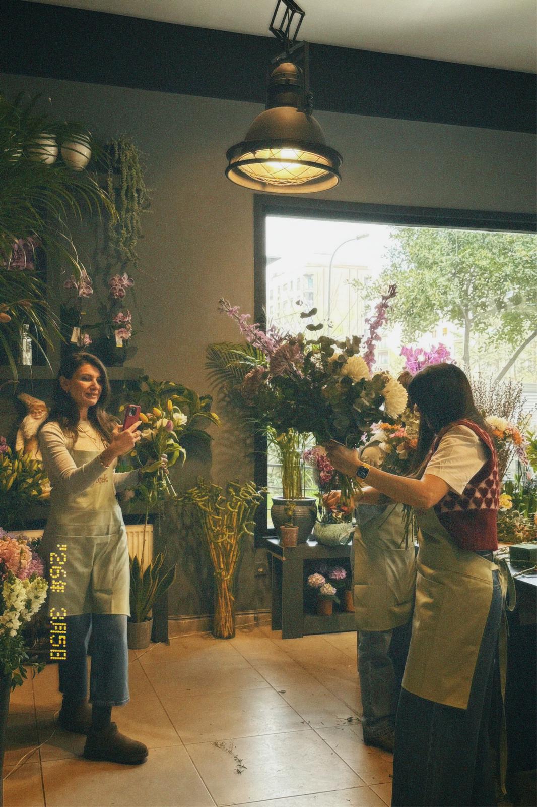 Çiçek Buketi Workshop - Beyaz Çiçek